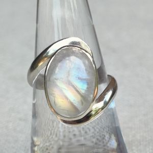 🌈 Sterling rainbow moonstone healing ring